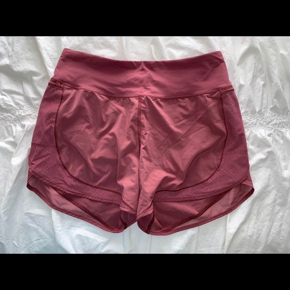 lululemon over and above train shorts